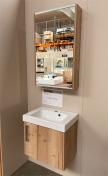 Outlet - Dansani 50 m�bels�t m/l�ge og spejlskab - Natur eg