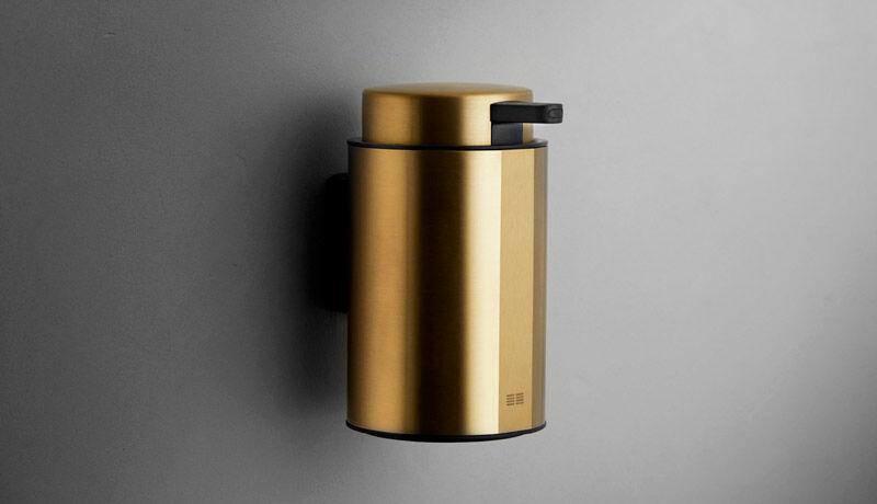 Unidrain ReFrame væghængt sæbedispenser - Messing Unidrain ReFrame væghængt sæbedispenser - Messing