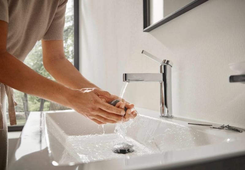 Hansgrohe Finoris 110 håndvaskarmatur m/push-open og CoolStart - Krom Hansgrohe Finoris 110 håndvaskarmatur m/push-open og CoolStart - Krom