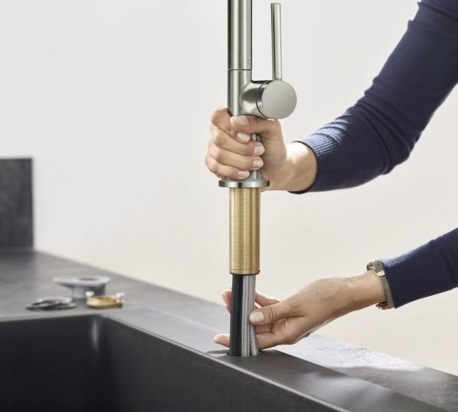 hansgrohe Talis M54 køkkenarmatur 210 m/C-tud og udtræk - Rustfrit stål finish