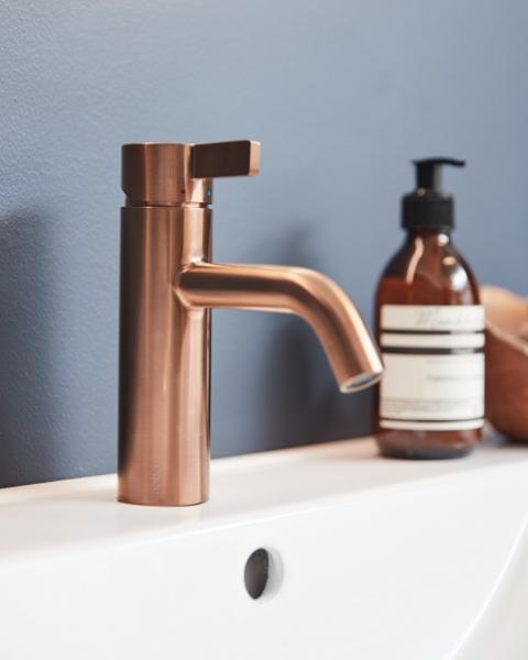 Cassøe Noba W4 håndvaskarmatur - Børstet kobber Cassøe Noba W4 håndvaskarmatur - Børstet kobber