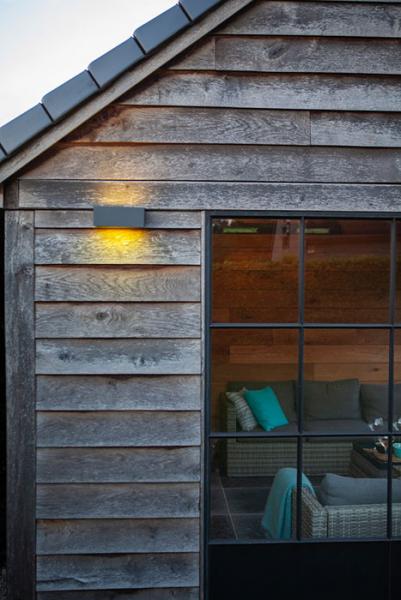 Lutec Connected Gemini udendørslampe til væg 22 x 8,5 Lutec Connected Gemini udendørslampe til væg 22 x 8,5