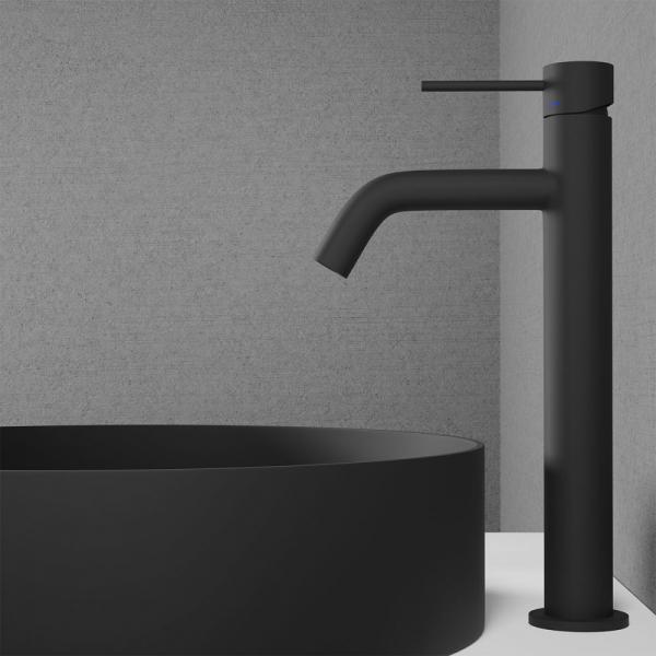 Primy Voyage High håndvaskarmatur - Coal Primy Voyage High håndvaskarmatur - Coal